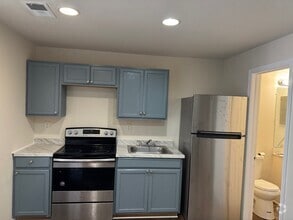 Building Photo - 3391 Vineland Pl