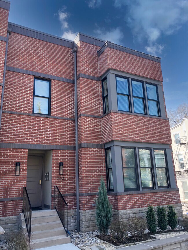 543 Liberty Hill Unit 1, Cincinnati, OH 45202 Condo for Rent in