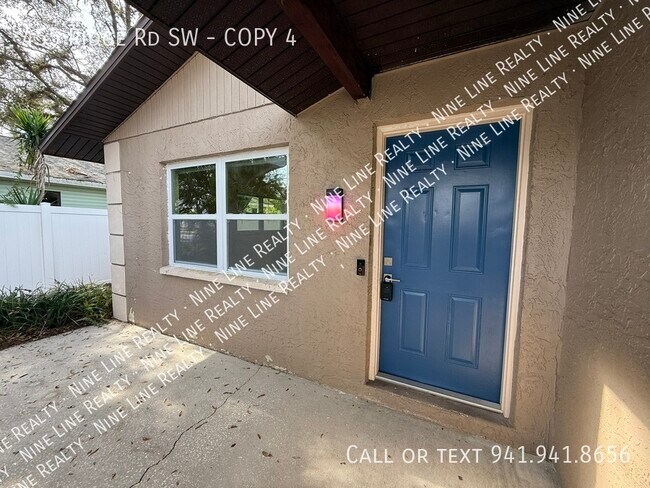 Foto del edificio - 455 Ridge Rd SW