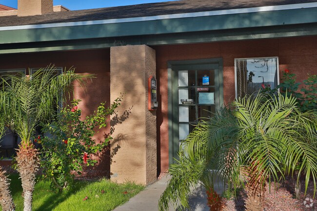 Foto del edificio - Arbor Village