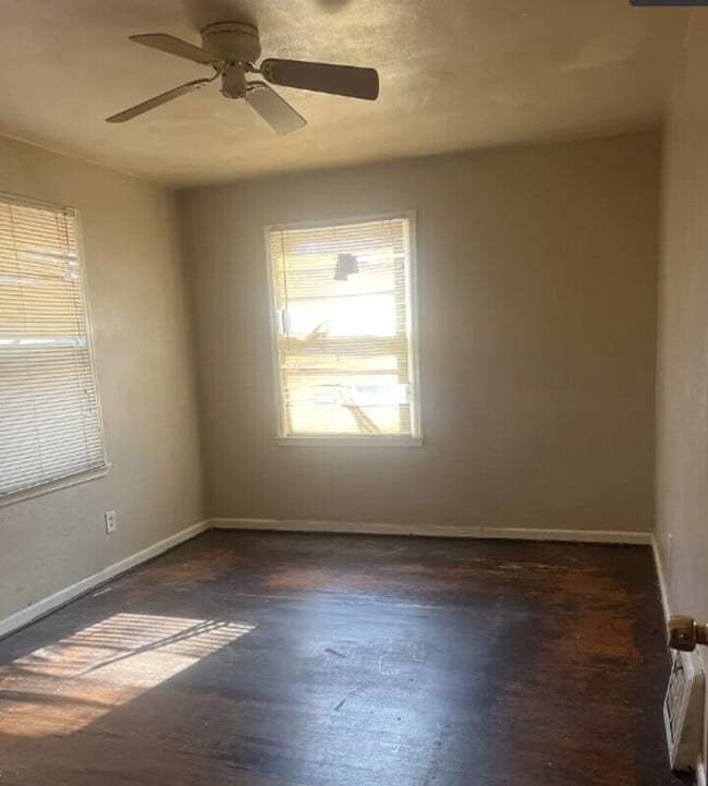 Building Photo - 6705 Donald St