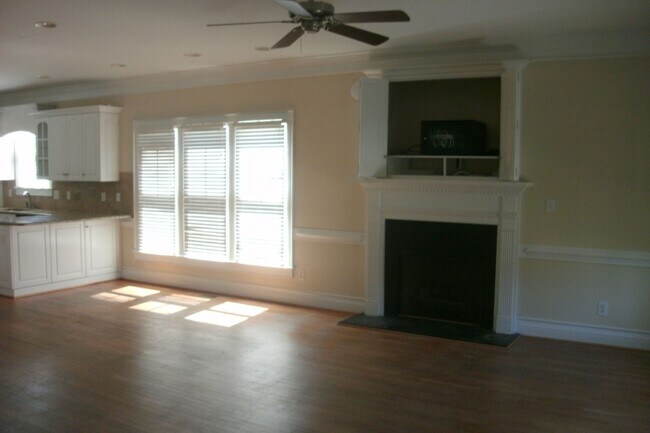 Foto del edificio - 3745 Savannah Way