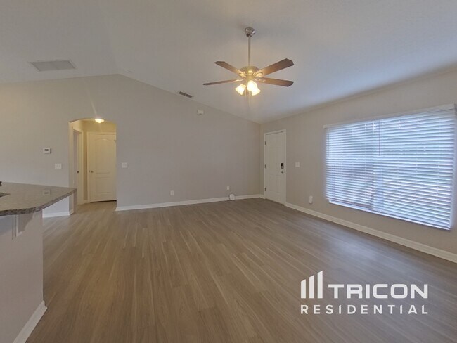 Building Photo - 10714 Cedar Forest Circle Clermont FL