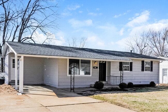Building Photo - 1570 Tahoe Dr