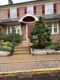 Building Photo - 21 S Clinton St