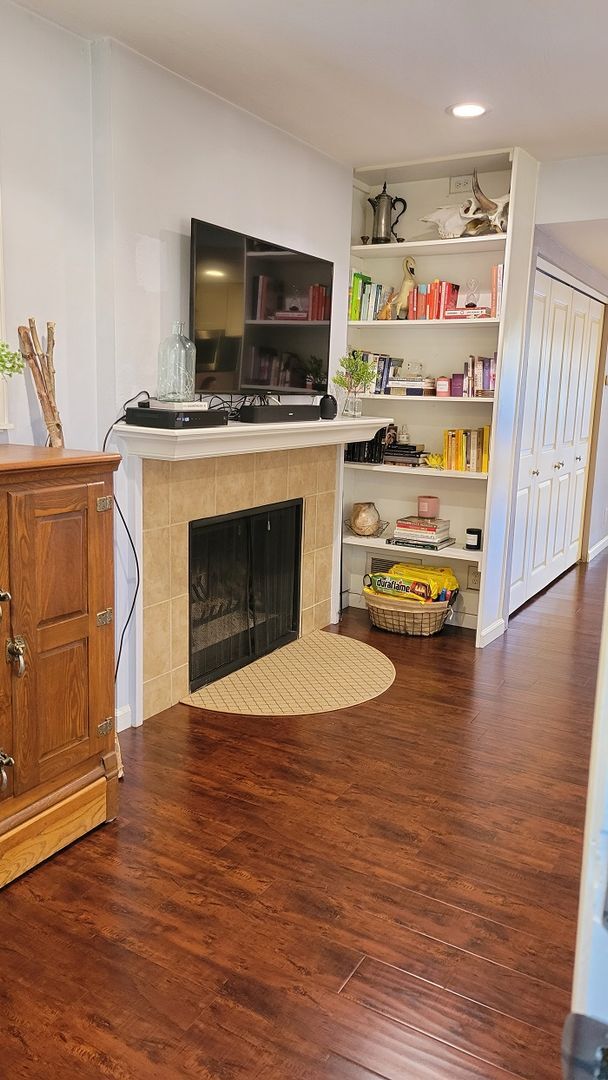 Foto del edificio - Gorgeous Walnut Creek Townhome 2 bedroom, 2.5 bath with 1 car garage in Sunset Park