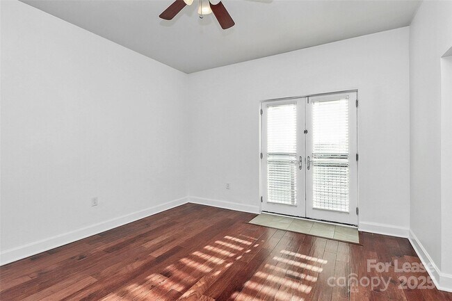 Foto del edificio - 1315 East Blvd