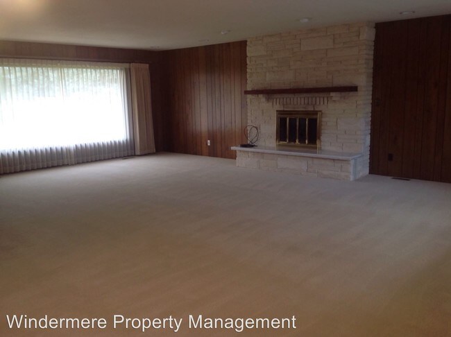 Foto del edificio - 1259 Country Club Rd