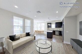 Building Photo - 1000 Lupine-SI FL3-ID10847A