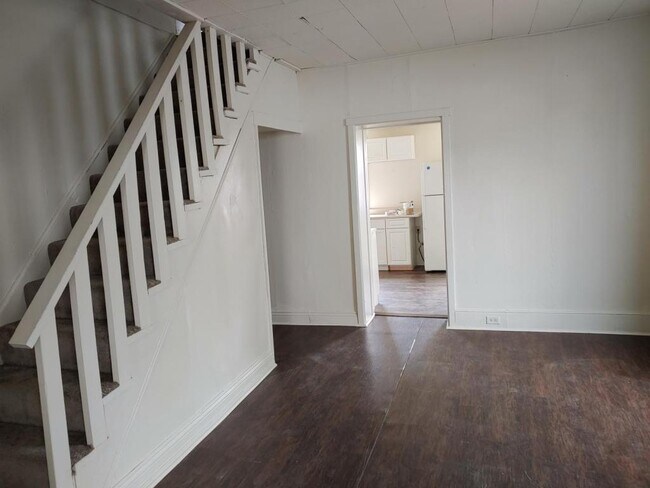 Foto del edificio - 1226 montour st unit B