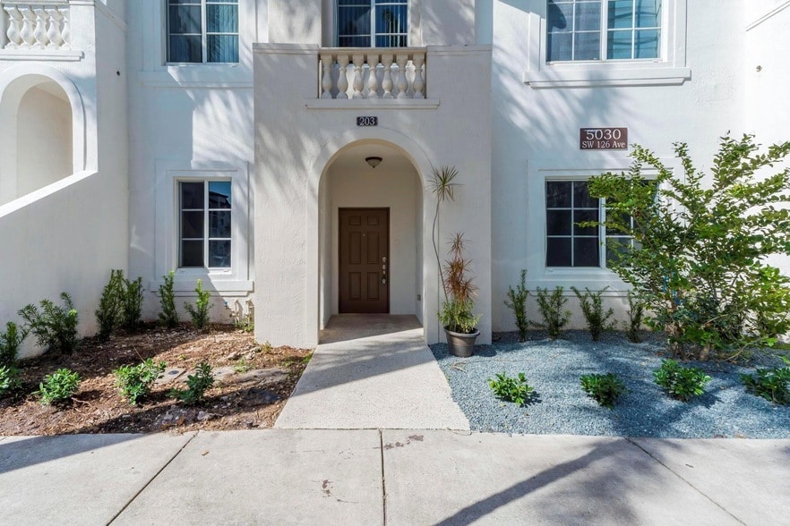 Photo - 5030 SW 126TH AVE Unit 203