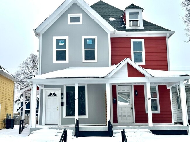 Photo - 49 S Lasalle St Townhome