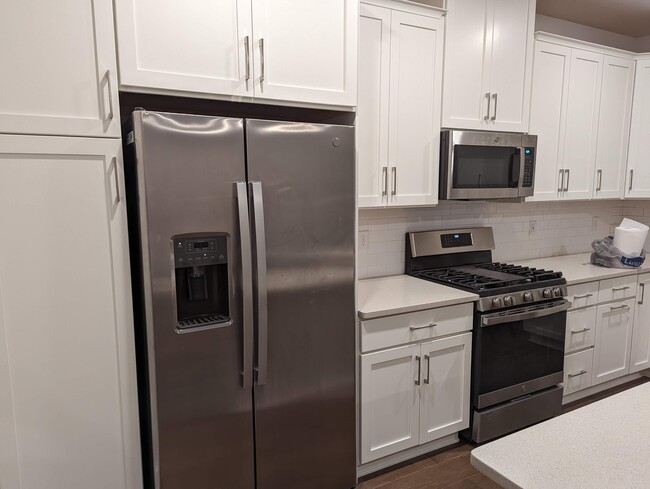Building Photo - 4778 Franklin Cir