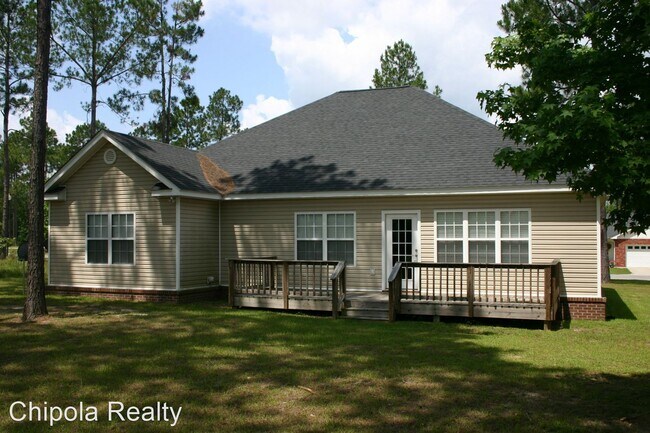 Building Photo - 3 br, 2 bath House - 975 Haywood Dr