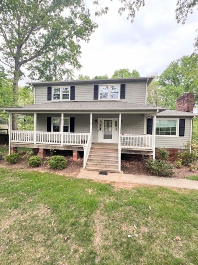 Building Photo - 118 Guffey Terrace