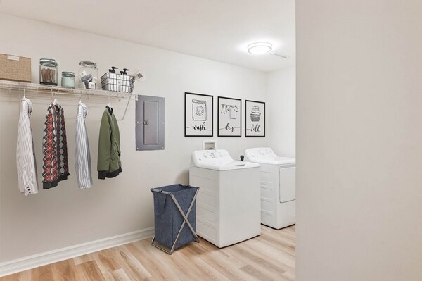 Foto del edificio - Eagle Rock Apartments & Townhomes at Rensselaer