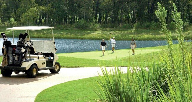 Foto del edificio - 5802 Trinity Oaks