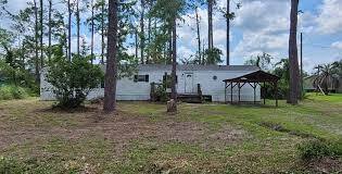 Primary Photo - 1504 E Pine Meadows Dr