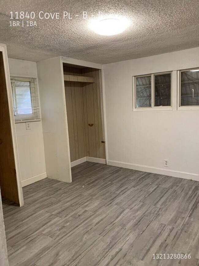 Foto del edificio - 11840 Cove Pl