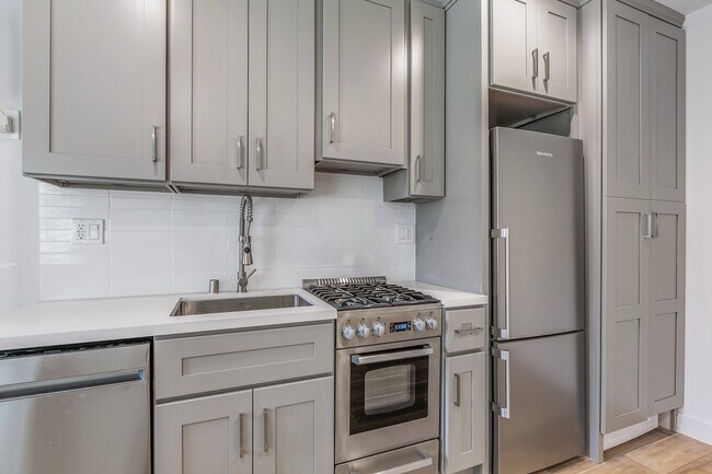 Foto del edificio - 2343 Miramar St