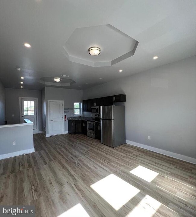 Building Photo - 1131 S 52nd St