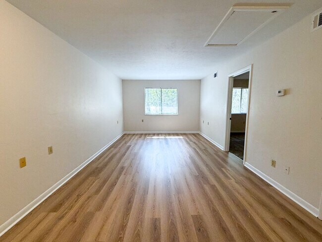 Foto del edificio - 2/2 Condo in Treehouse Village - Available...
