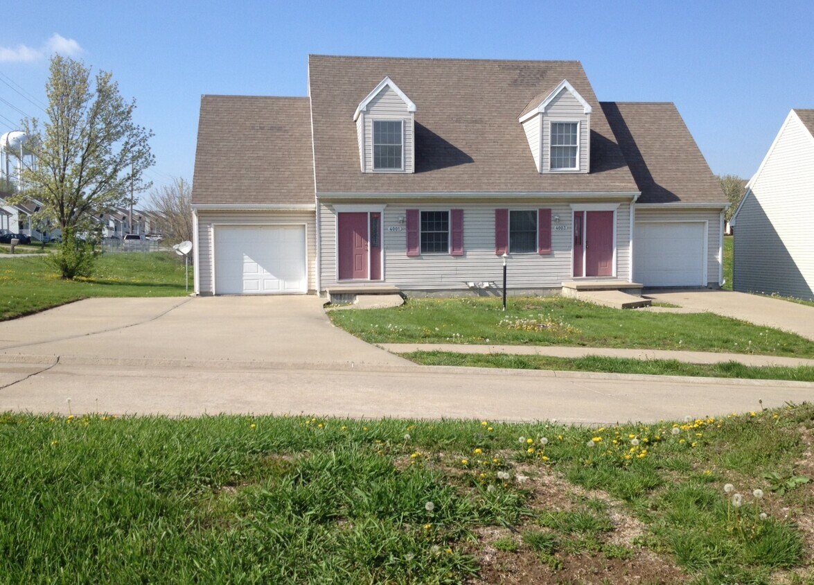 4001 Beacon Hill Ct, Saint Joseph, MO 64506 Townhouse for Rent in