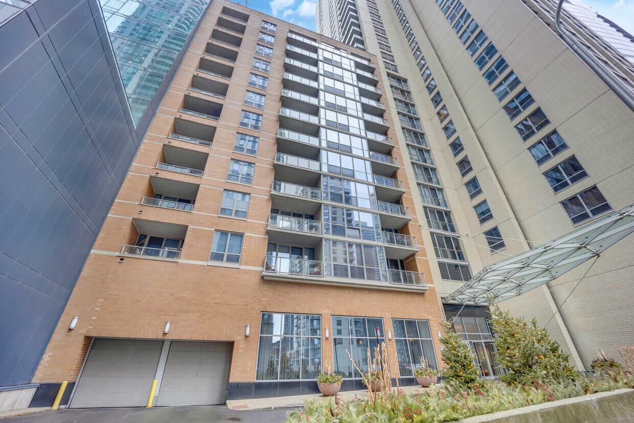 420 E Waterside Dr Unit 306, Chicago, IL 60601 - Condo for Rent in ...