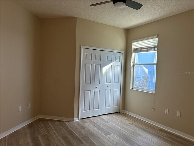 Building Photo - 13826 Amelia Pond Dr