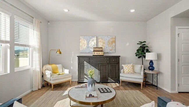 Foto del edificio - 3668 Keller Ln