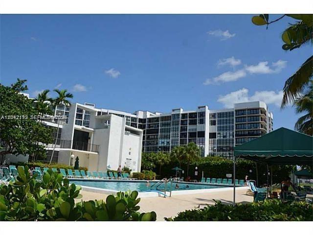 Foto del edificio - 800 Parkview Dr