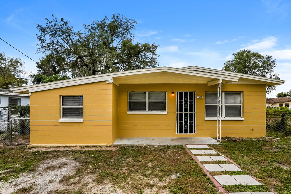 Foto principal - 2911 E 23rd Ave