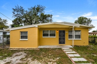 Building Photo - 2911 E 23rd Ave