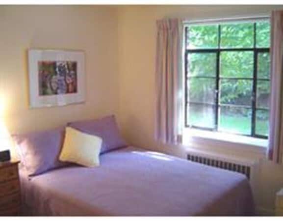 Building Photo - 110 Evans Rd