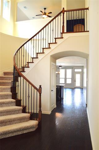 Building Photo - 10856 Leesa Dr