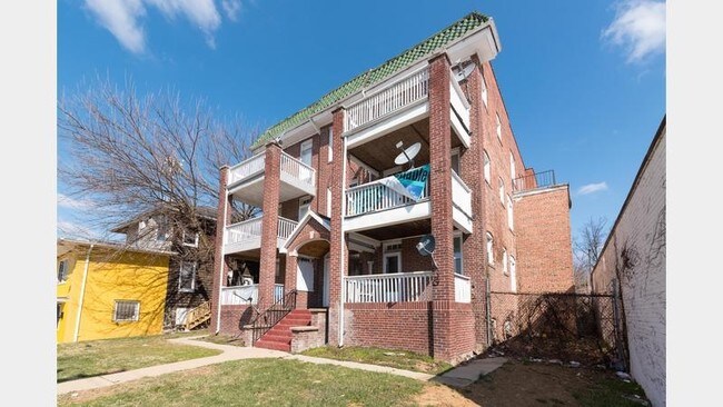 Building Photo - 4806 Liberty Heights Ave