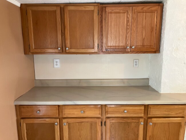 Foto del edificio - 245 N Rutland St