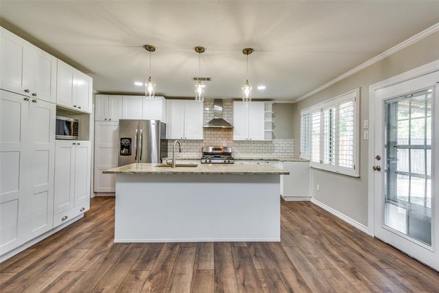 Foto del edificio - 1600 West Shore Dr