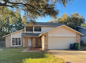 Building Photo - 6042 Spring Time St