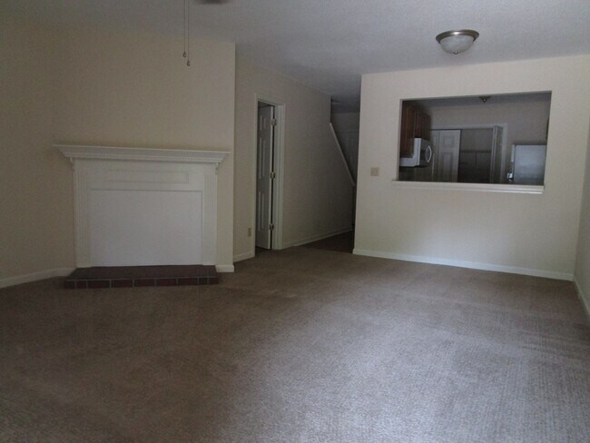 Foto del edificio - 605 Archdale Dr