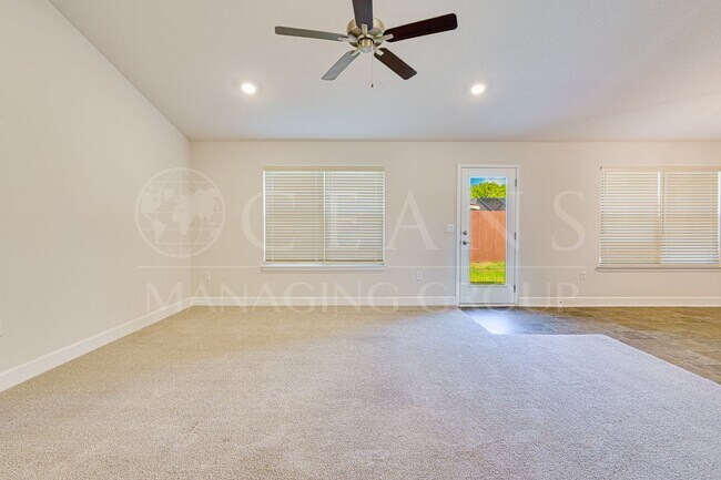 Foto del edificio - Beautiful 4-Bedroom Home in Palm Coast – B...