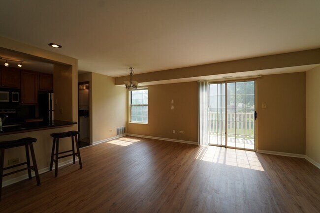 Building Photo - 131 Kristin Cir