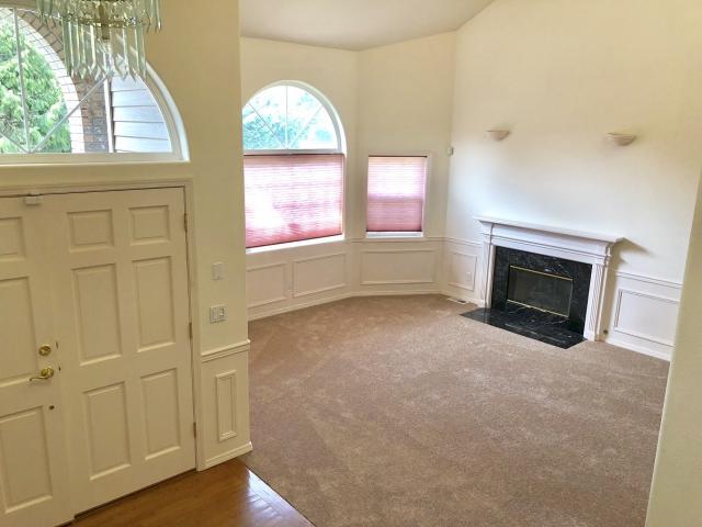 Foto del edificio - 5 bedroom in Shoreline WA 98155