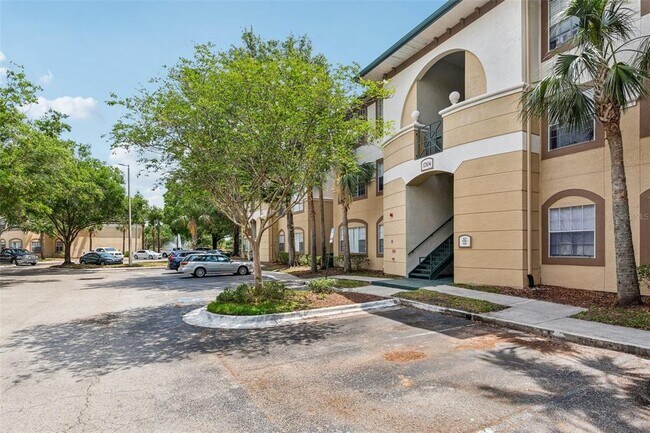 Foto del edificio - 17104 Carrington Park Dr
