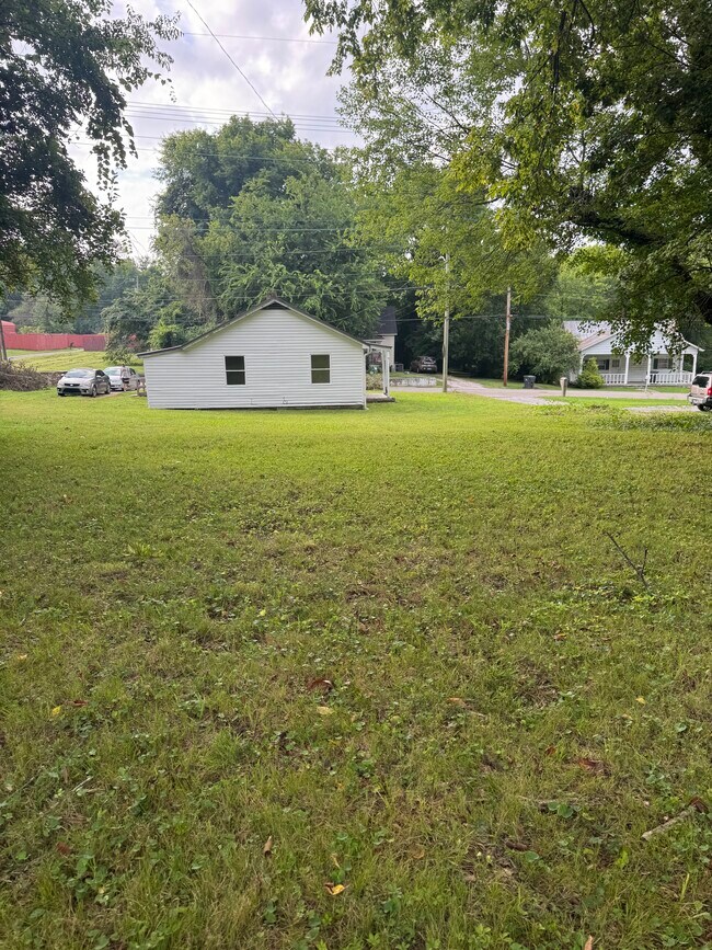 Photo - 2911 Brooks Ave House