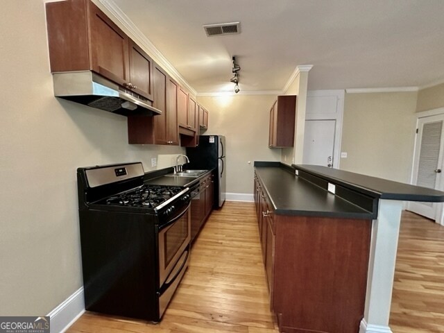 Building Photo - 741 Frederica St NE