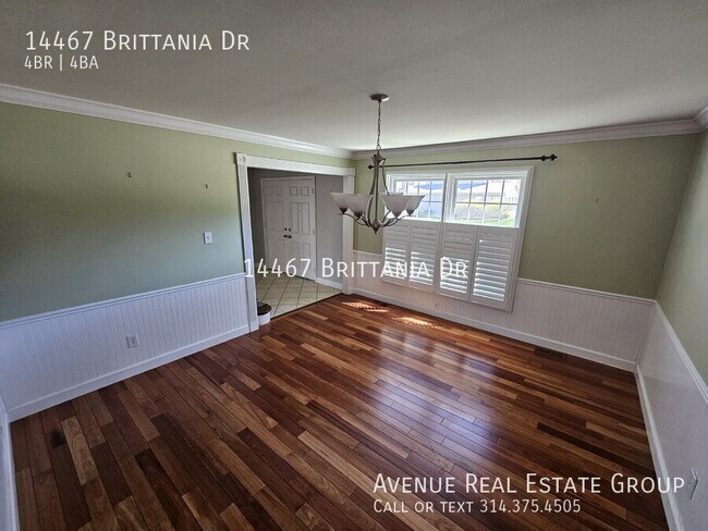 Foto del edificio - 14467 Brittania Dr