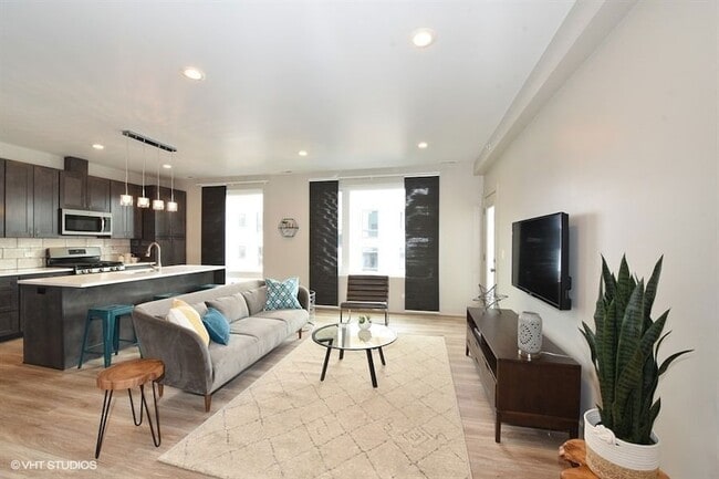 Foto del edificio - 5001 Prospect Ave