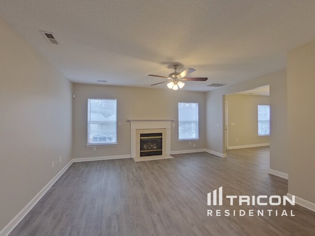 Foto del edificio - 6651 Wicked Oak Ln