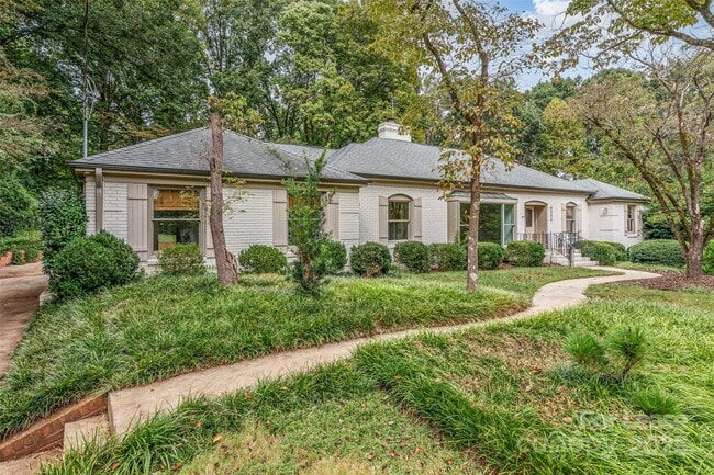 Building Photo - 6334 Fair Valley Dr